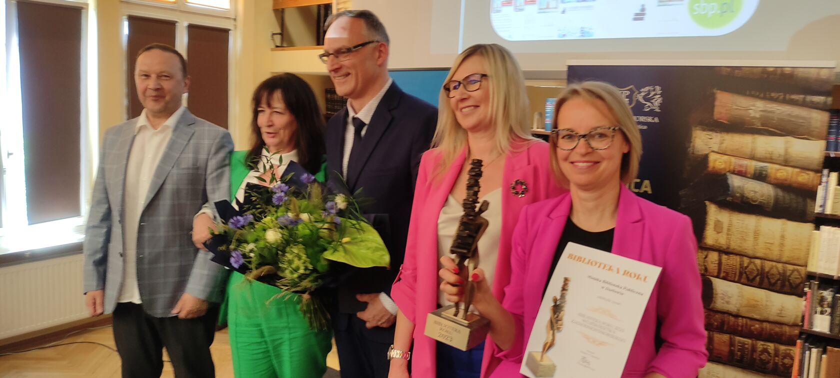 Wręczono prestiżową nagrodę darłowskiej bibliotece