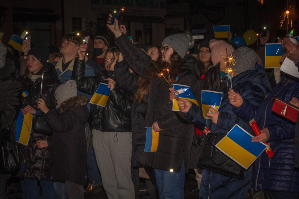 Darłowiacy na rynku - wiec solidarni z Ukrainą