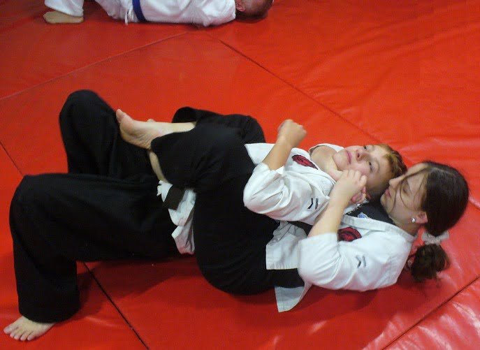 3. jpg tragnent zajęć na macie