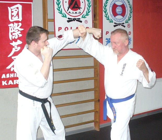 3. jpg trening ashihara karate i ju jitsu dorosłych