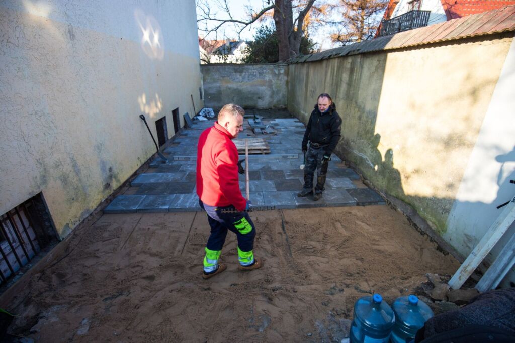 324233200 870149680859891 6367850875626384195 n