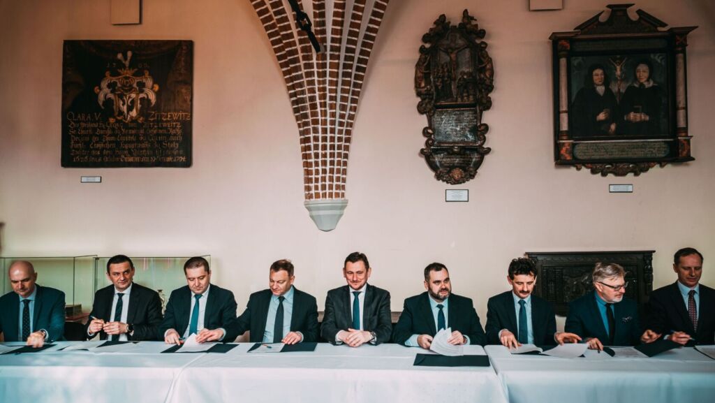 330983553 122725470740680 3819973501123669964 n