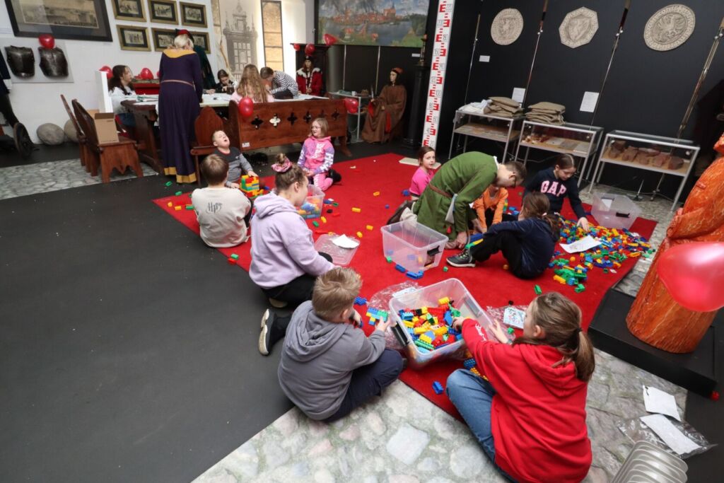 332872403 903786480829928 4494519838496815378 n