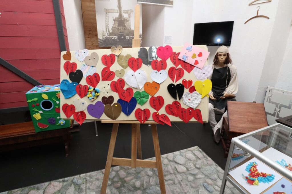 332925594 1926649454346095 8026067041441965425 n