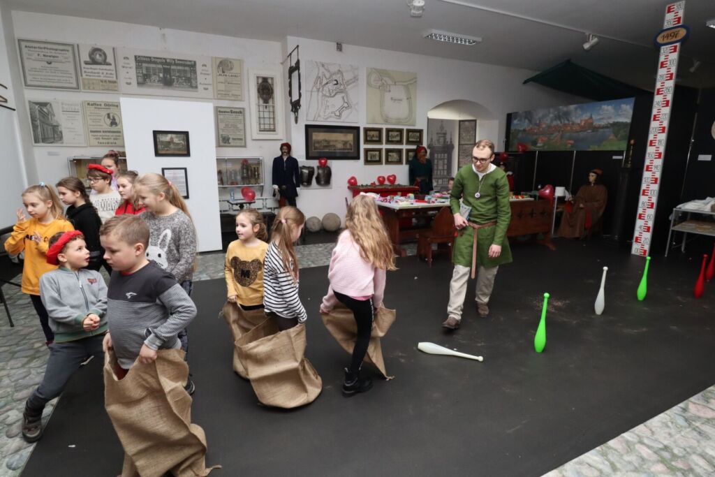 332930450 6303503456350487 7815712798322758624 n