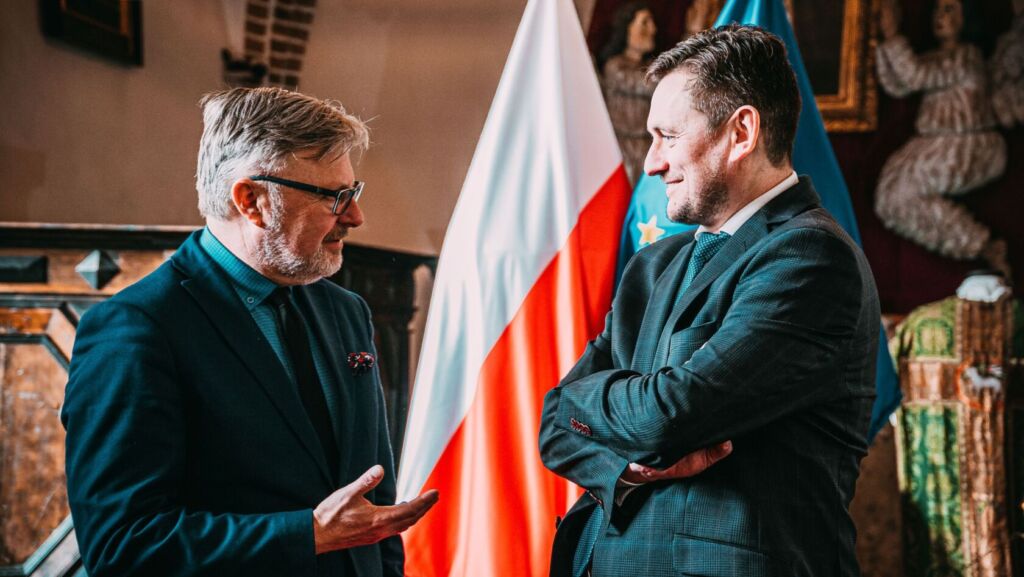 333045937 147230361548713 980324742289808150 n