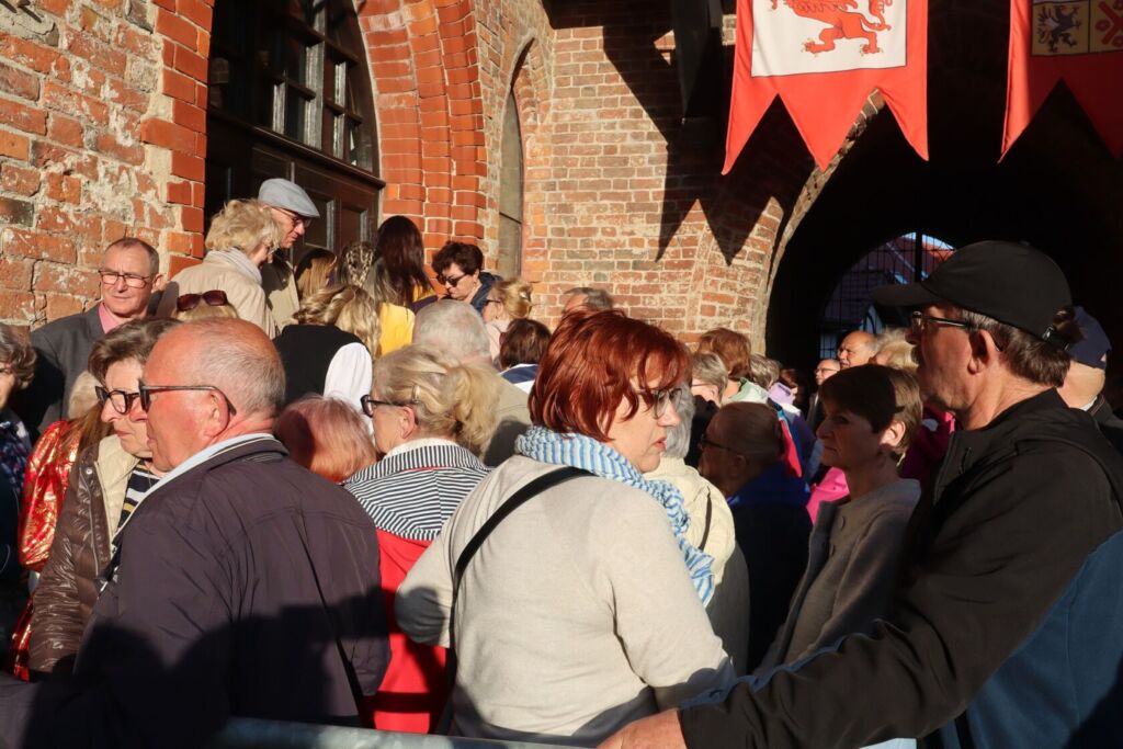 348451041 552316717098699 6243321423730052112 n