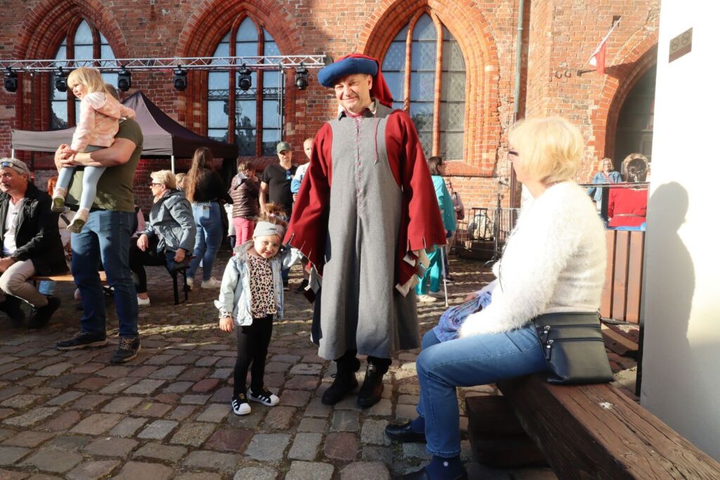 348579155 2603086566526863 7138705900281314152 n