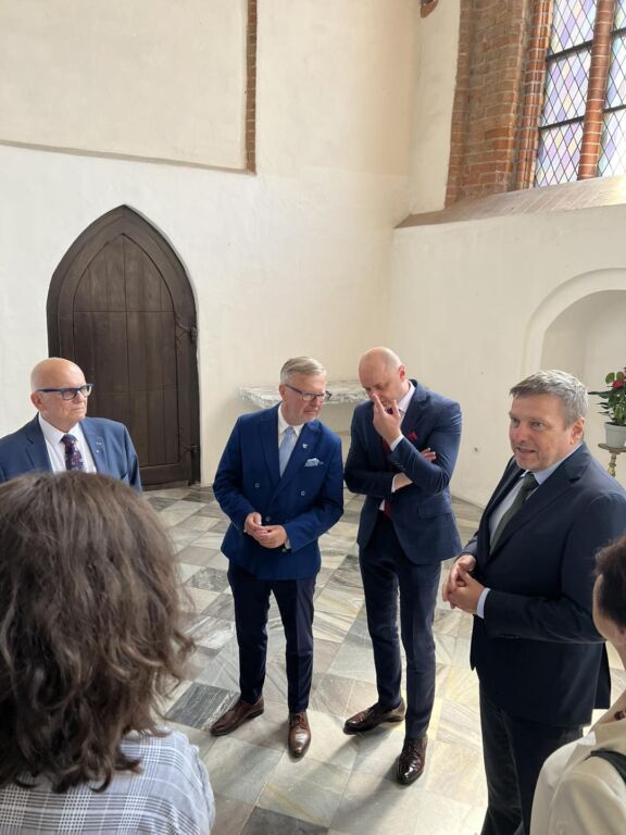 355151493 668958105246951 2564497849351299641 n