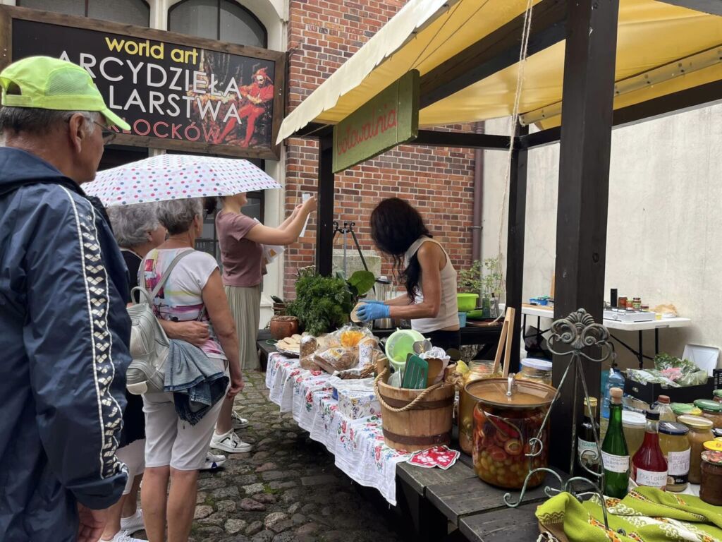 369636380 269839052502977 8615836377178567256 n