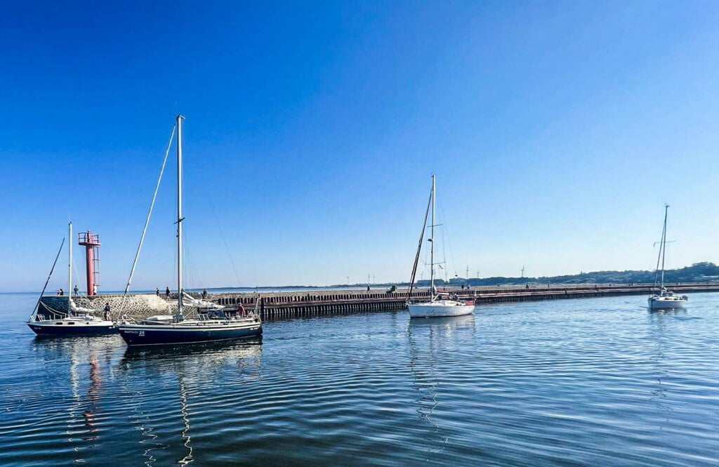 375688835 252342374437435 816497711728801345 n