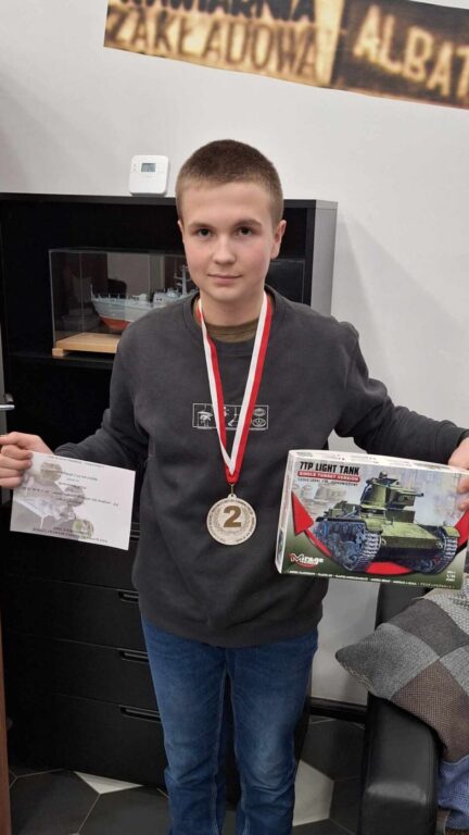 398464206 721335266686190 1732215513009150385 n (1)