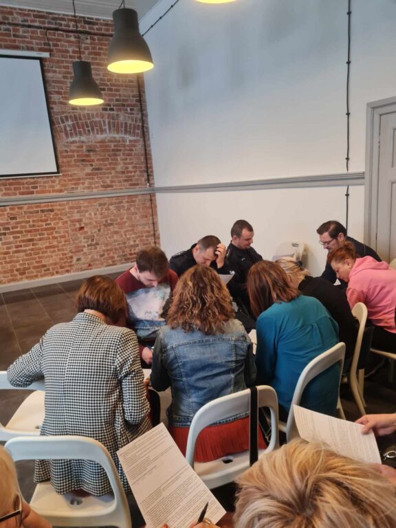 406287715 371352898700115 8434889097469363328 n