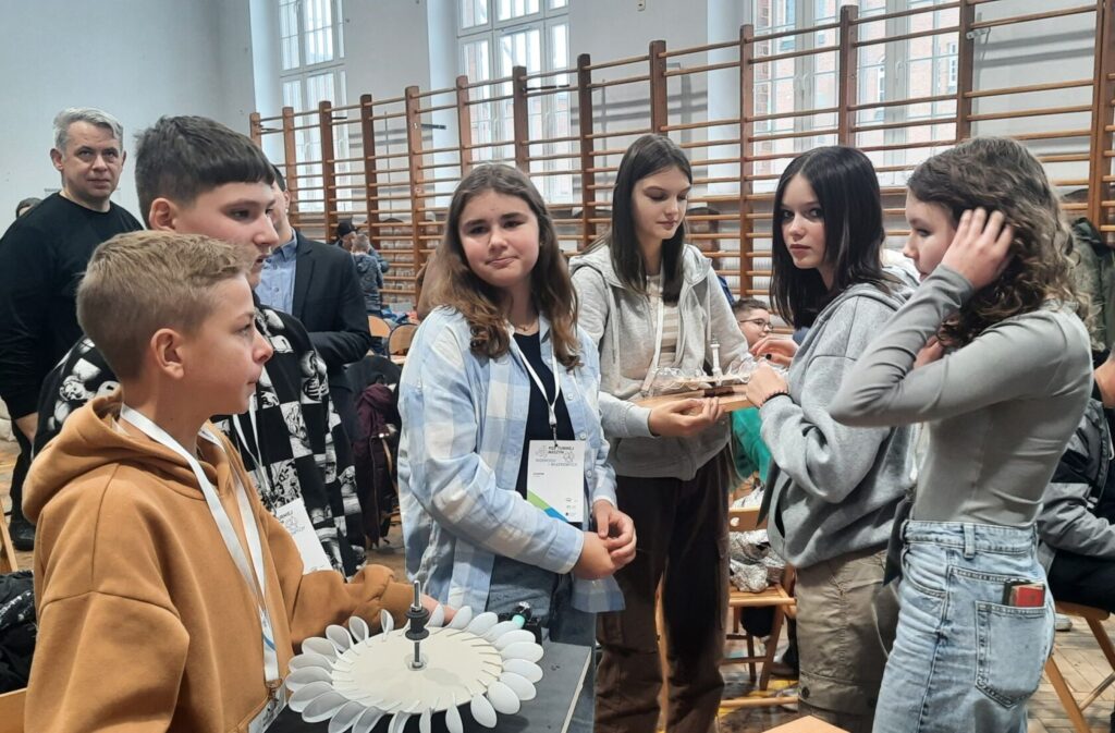 407264470 856707473128411 828980223409102338 n