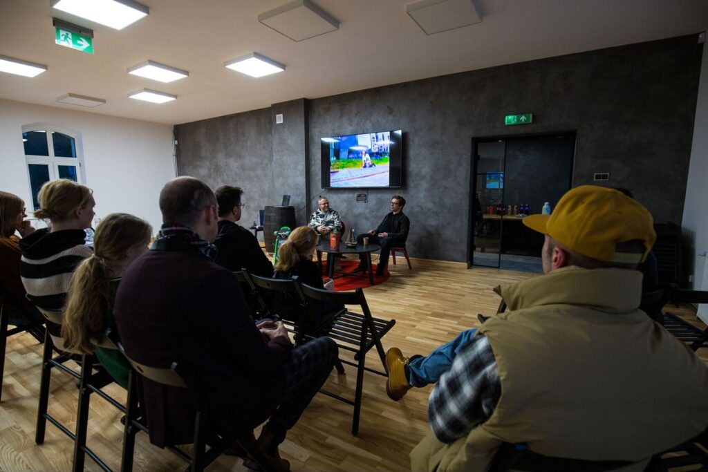 420048711 381737311205062 6757984849766019711 n