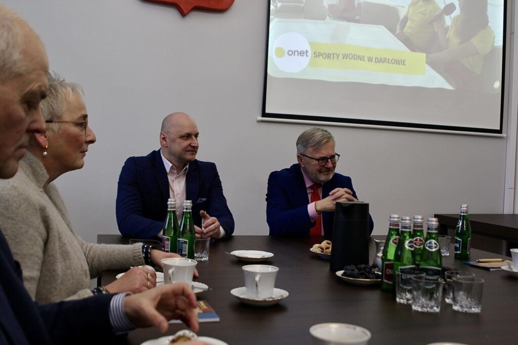 423454960 937087667586643 6849144489089248712 n