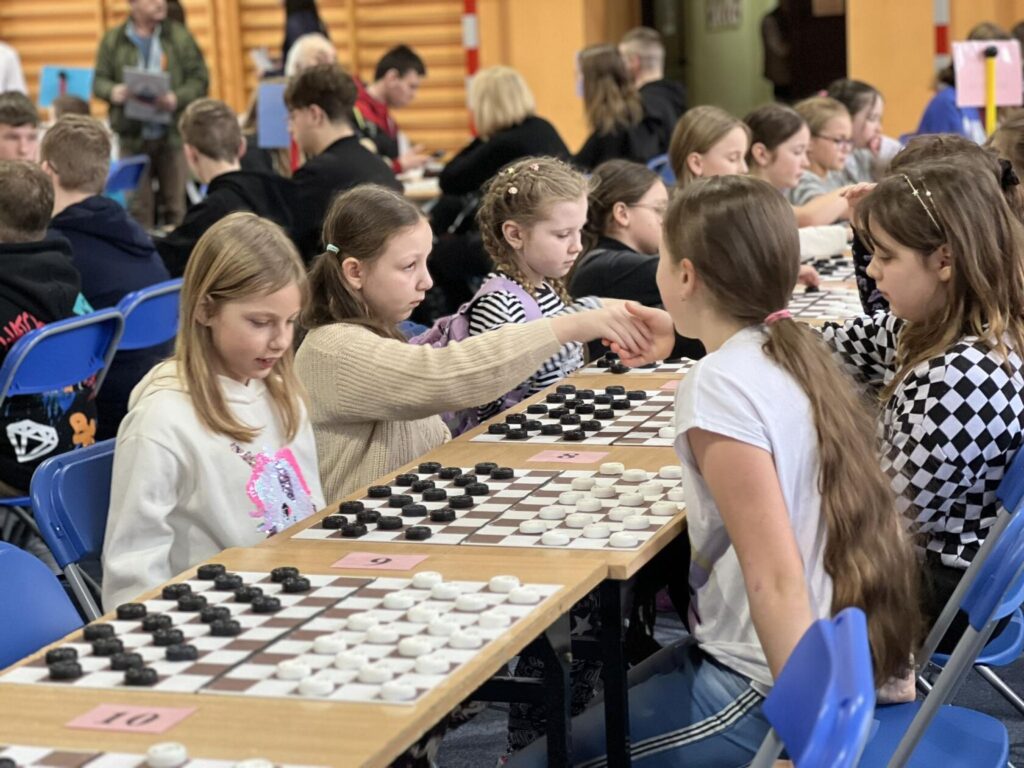 431993556 831017755707651 4582926410436956659 n