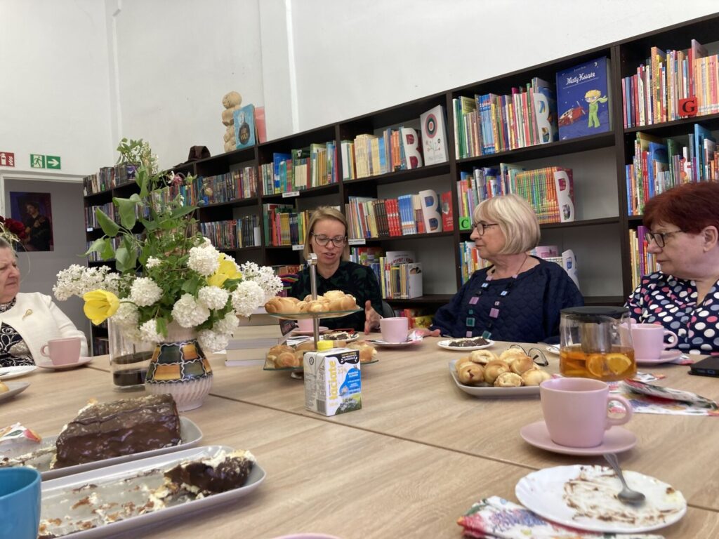 438169369 867386625404097 6936610282155870263 n