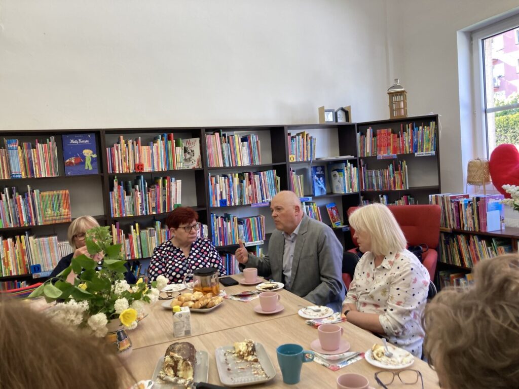 440434615 867386555404104 1054584197786607951 n