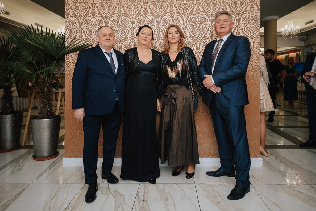 459b5e38 f1a3 4381 b565 6d883ac93900 rw 1200