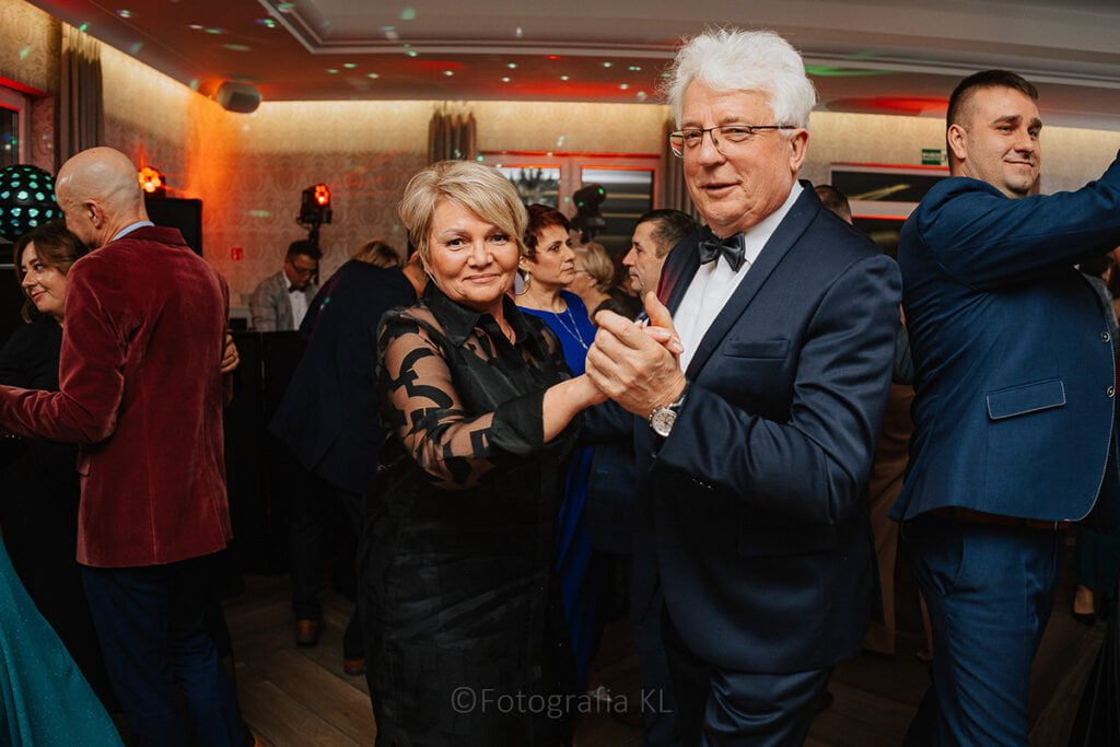 74a859c5 8b00 4694 9996 fc3b244781d0 rw 1200