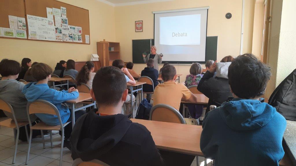 b2b5e3e6 1601 4a20 9258 9f20954f3bf2