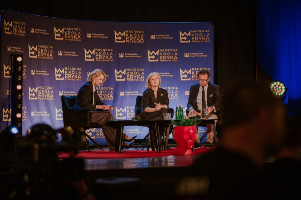 Dyskusja panelowa na nagrodzie Mikroła Eryka
