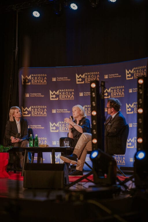 Dyskusja panelowa podczas ceremonii wręczenia nagród