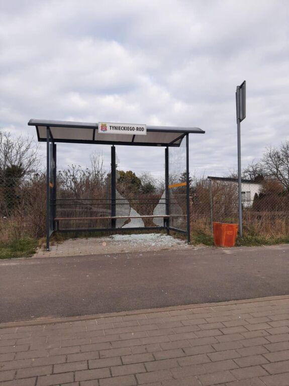 received 1394893207716269